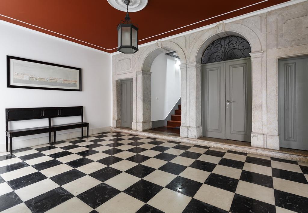 Misha'S Place At Bairro Alto! Lisboa Екстериор снимка